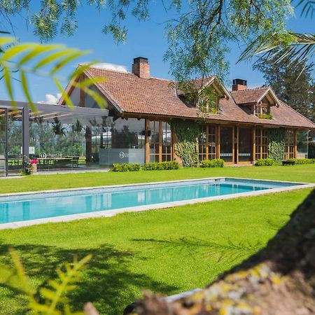 La Palma Polo Hotel - Airport Area Puembo Εξωτερικό φωτογραφία